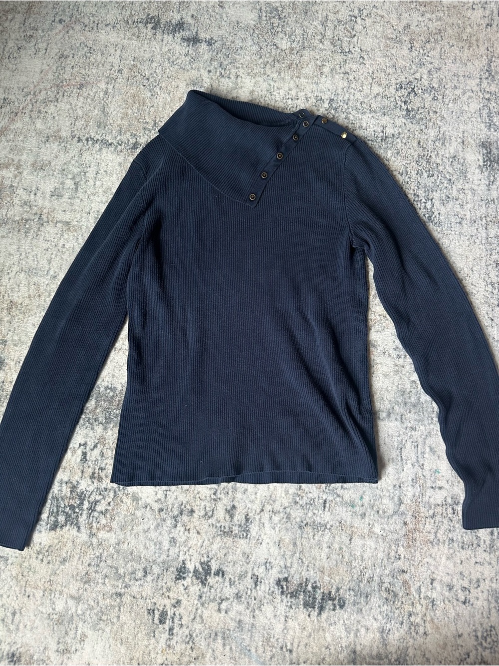 Silk Button-Shoulder Ribbed Long-Sleeve Sweater - Navy